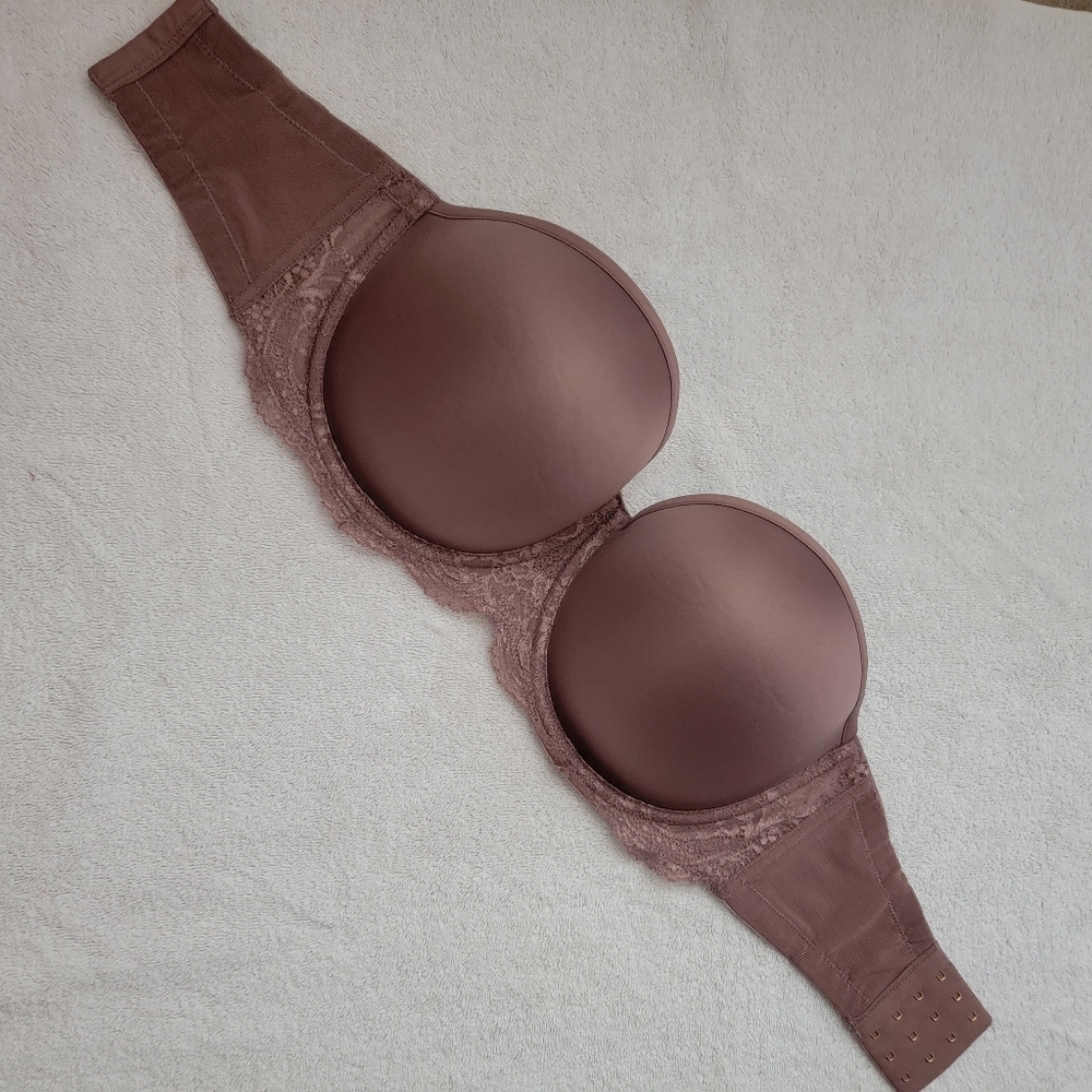 ThirdLove Strapless lace side molded cup